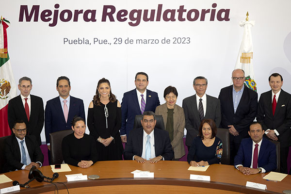 Céspedes encabeza presentación del Consejo de Mejora Regulatoria en Puebla