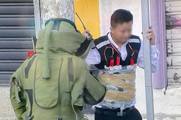 Terror en Ecuador: atan artefacto explosivo al cuerpo de un guardia de seguridad