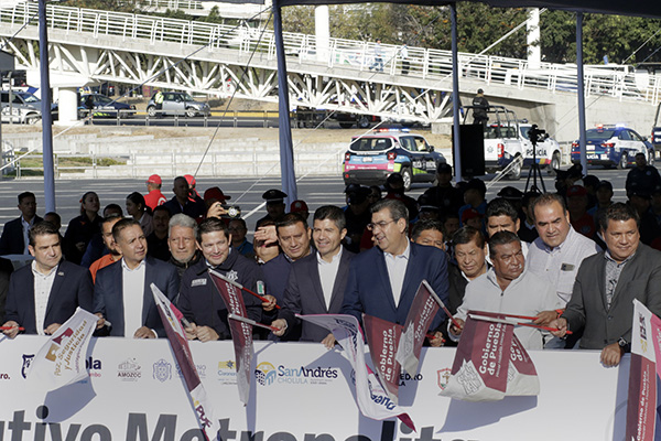 Encabeza Salomón Céspedes entrega de patrullas y Operativo Semana Santa 2023