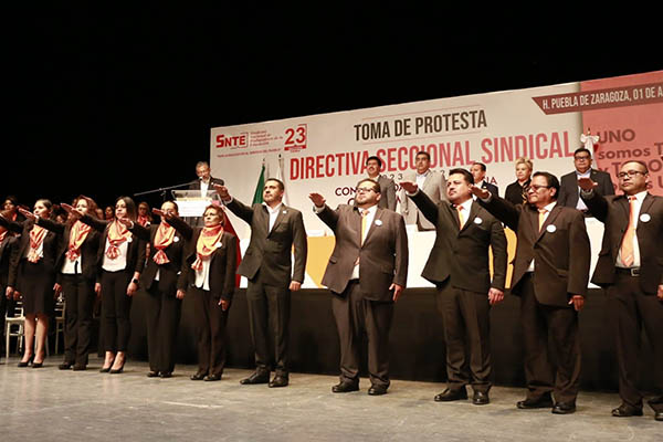 Refrenda Sergio Salomón respeto absoluto del gobierno estatal al SNTE