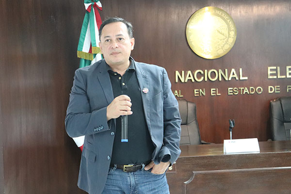 Asume Edgar H. Arias Alba vocalía ejecutiva en el INE Puebla