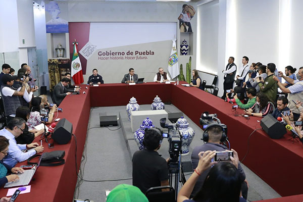 Llama Sergio Salomón a ediles a detectar polvorines clandestinos