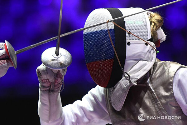 Polonia cancela etapa de la Copa Mundial de Esgrima por participación de deportistas rusas