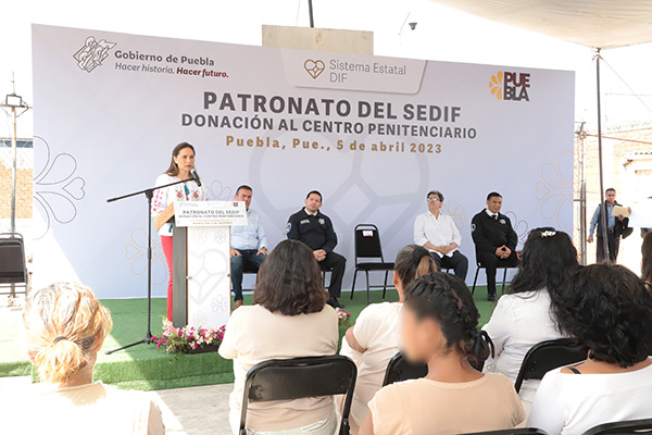 Con donación, SEDIF beneficia a población femenil del Centro Penitenciario Puebla