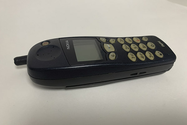 La impactante evolución del teléfono celular en medio siglo