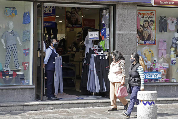 Comercio en el Centro Histórico enfrenta rezago económico y tecnológico