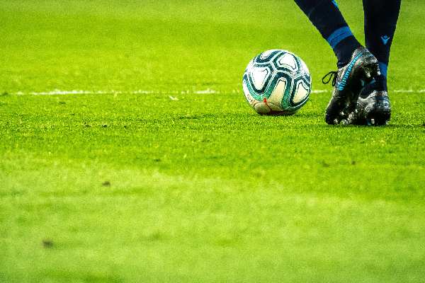 Jugadores mexicanos, cada vez más lejos del futbol de élite