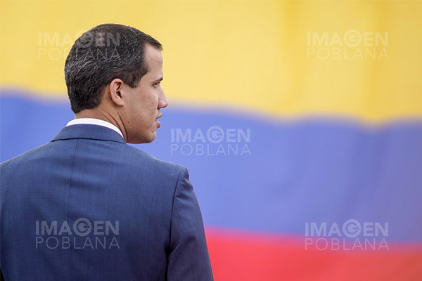 Juan Guaidó se traslada a EU tras ser expulsado de Colombia