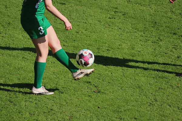 Conmebol apoya candidatura de Brasil para primer Mundial de Futbol femenil en la región