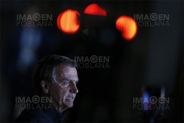Policía brasileña interroga a Bolsonaro por supuesto vínculo con asonada en Brasilia