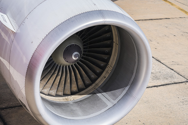 Falla en el motor provocó devalúo del avión presidencial: AMLO