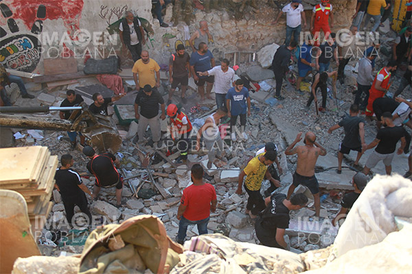Al menos tres muertos en el derrumbe de un edificio en la India