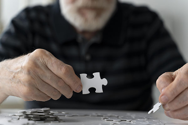 Desarrollan fármaco experimental que frena el Alzheimer en su etapa temprana