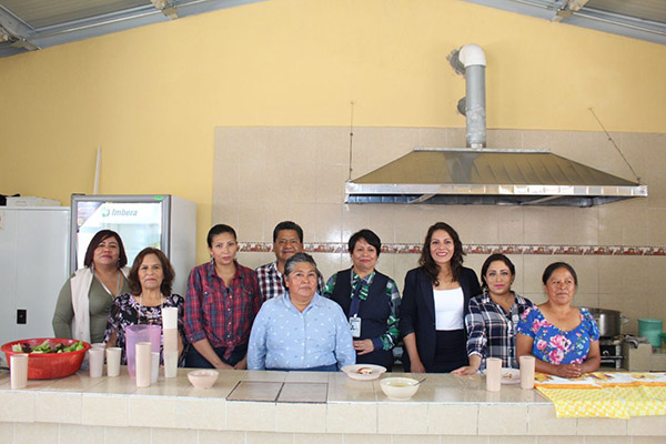 Lupita Cuautle fortalece la seguridad alimentaria con equipamiento de desayunadores escolares
