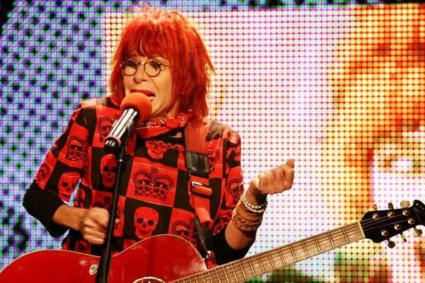 Miles de fans se despiden de la cantante Rita Lee en el planetario de São Paulo