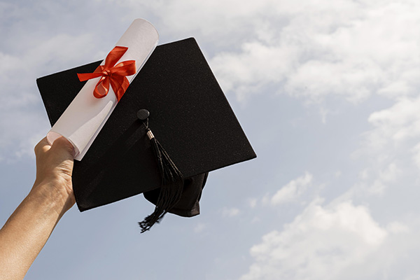 Universidad pública o privada, ¿es relevante en el mundo laboral?