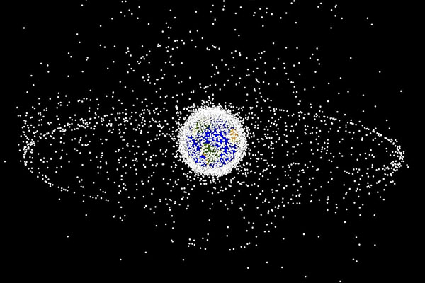 Es urgente eliminar la basura espacial de la órbita terrestre, advierte G7