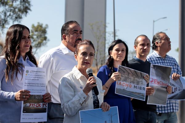 Diputados y dirigencia del PAN fustigan pinta de bardas con “corcholatas”