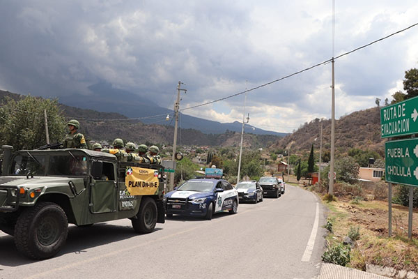 Sedena y San Pedro Cholula supervisan rutas de evacuación del Popocatépetl