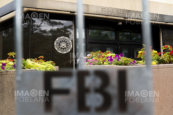 Cámara de Representantes de EU denuncia múltiples casos de abuso en el FBI