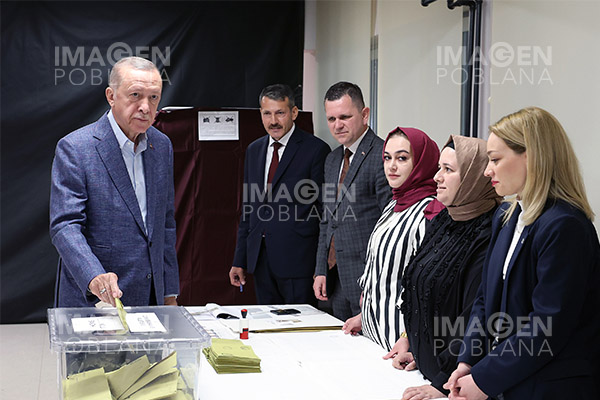 Anuncian los resultados finales de la primera ronda de las presidenciales en Turquía
