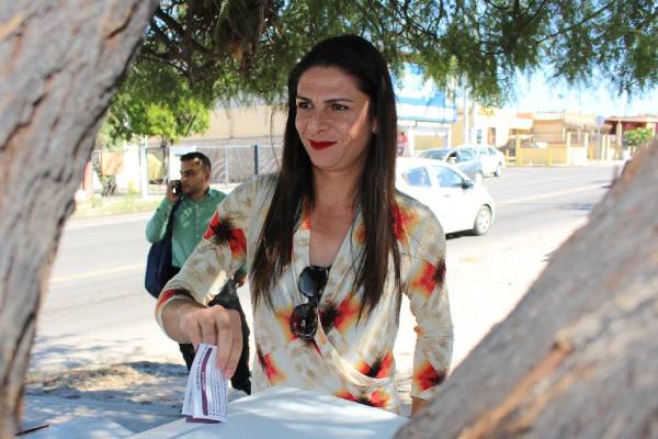 Oposición presiona para abrir investigación contra Ana Guevara