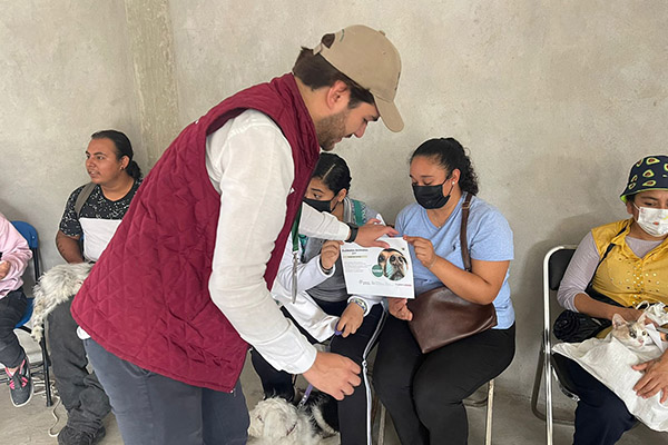 Por contingencia, gobierno estatal capacita a comunidades sobre bienestar animal