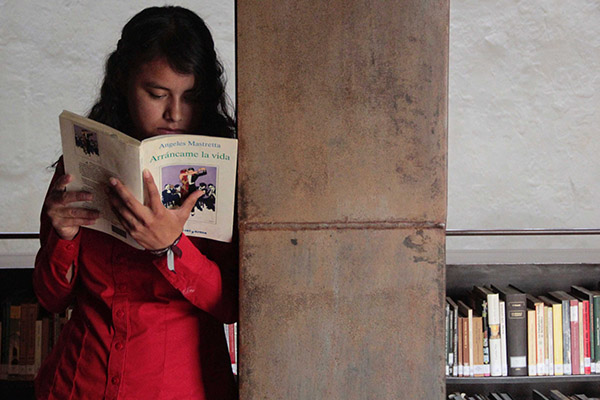 ¿Qué están leyendo los jóvenes en esta primavera?