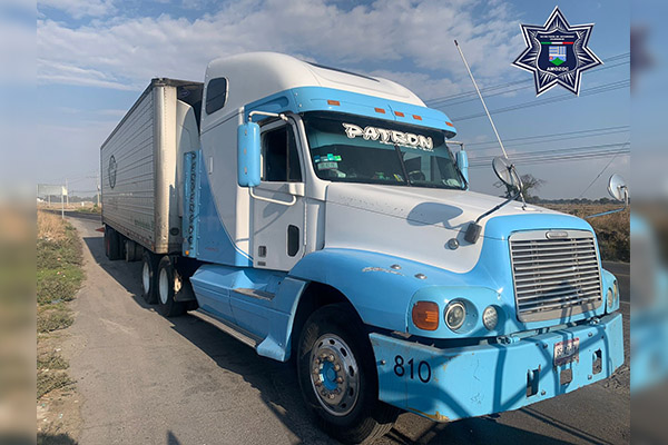 Recupera SSC de Amozoc tráiler con reporte de robo