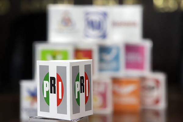 El PRI se cae a pedazos tras fracaso en Edomex