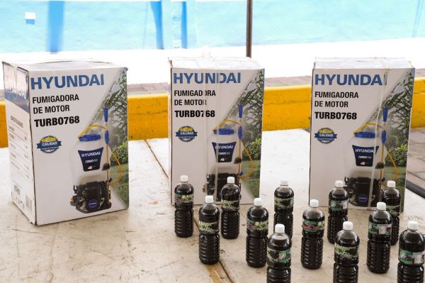Benefician a productores de San Andrés con maquinaria agrícola y biofertilizante