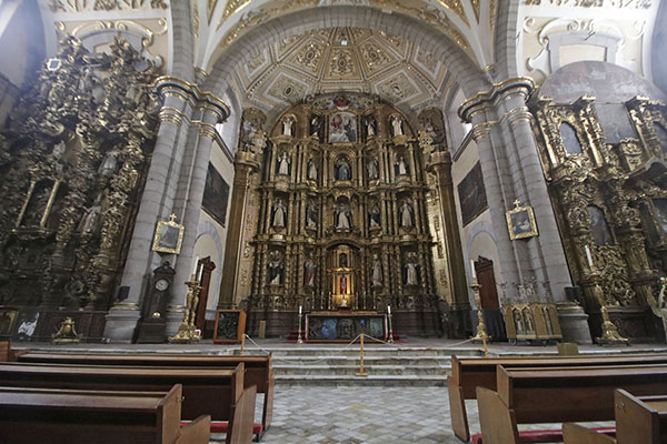 Descubre las joyas del turismo religioso en la ciudad de Puebla