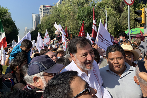 Fernández Noroña acusa a aspirantes de Morena de tener "miedo a la palabra"