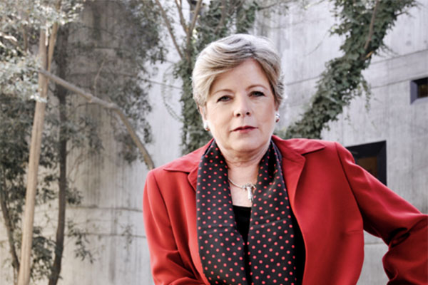 Alicia Bárcena llegará a la SRE en sustitución de Marcelo Ebrard