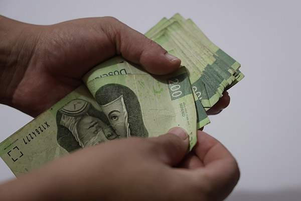 Sexenio de AMLO concluirá con crecimiento modesto e inflación: investigador UPAEP