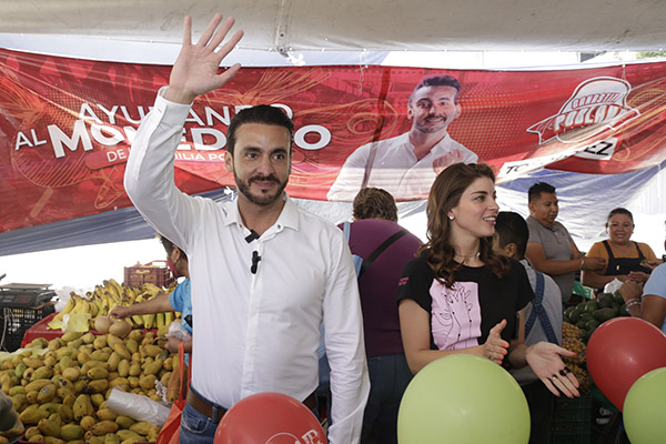 Toño López lleva la Canastita Poblana a La Margarita