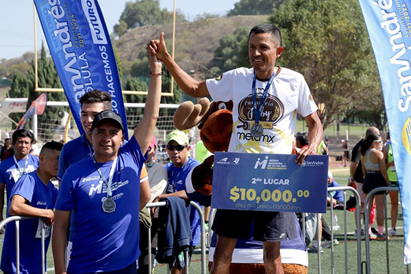 Más de 4,000 corredores participaron en el Medio Maratón del Día del Papá 2023