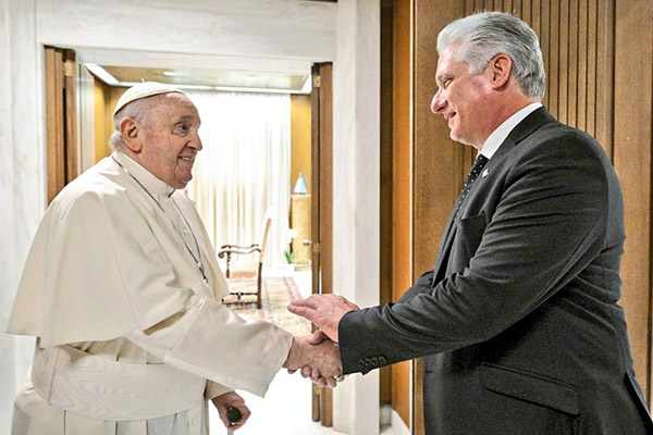 Recibe papa Francisco en el Vaticano a Miguel Díaz-Canel