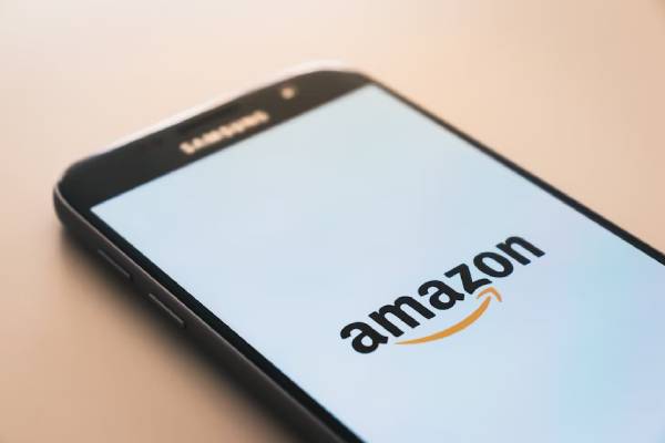 Amazon enfrenta demanda del gobierno EU por suscripciones no autorizadas a Prime