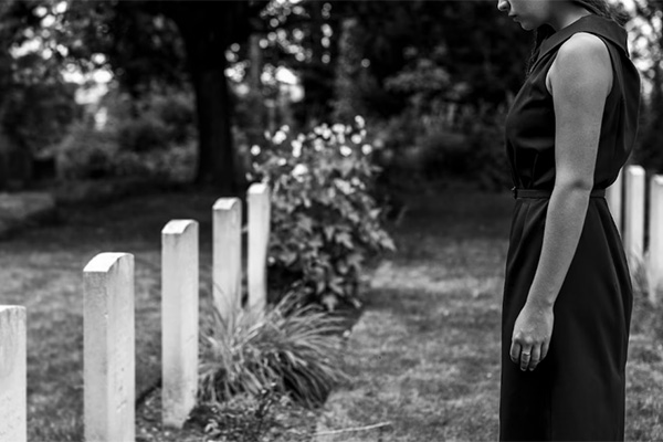 Mujeres viudas, los retos que llegan con la soledad