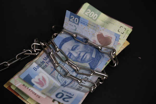 ¿Finanzas comprometidas? Nuevas generaciones tendrán carga de gasto de hijos y padres
