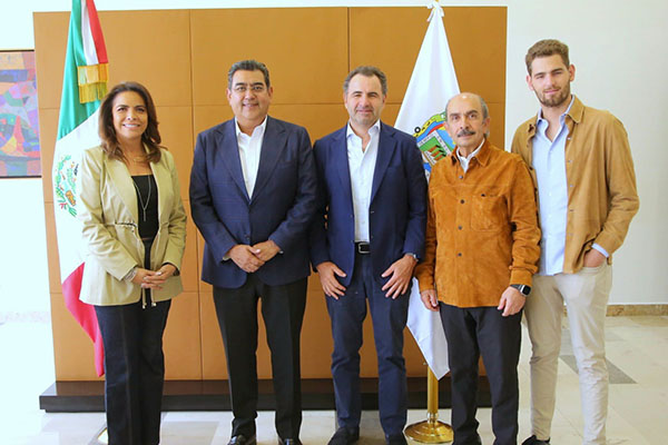 Busca Sergio Salomón atraer inversiones en reunión con Grupo La Comer