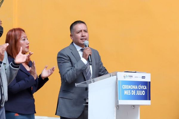 Llama Tlatehui a servidores públicos a redoblar esfuerzos en segundo semestre de 2023