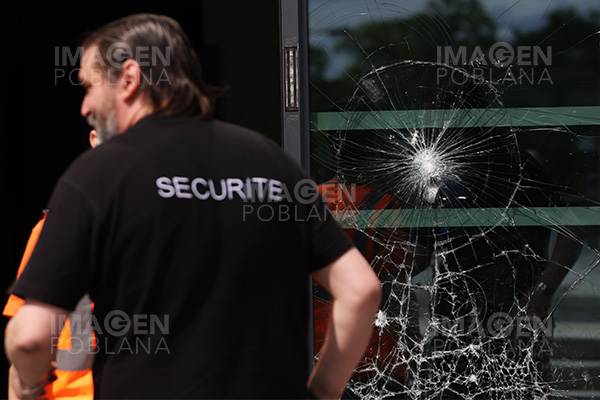 Ya ha pasado "el pico" de violencia en Francia, asegura Macron