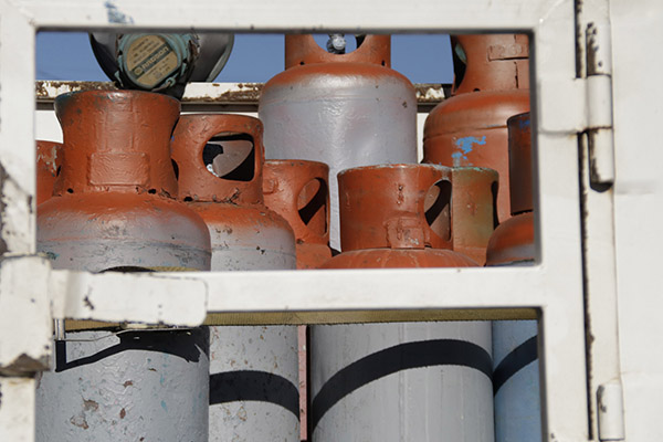 Causas de la baja en el precio del gas LP… ¿y la gasolina?