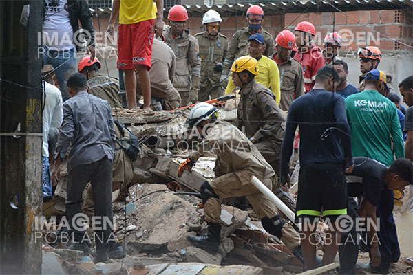 Al menos 9 muertos y 6 heridos al derrumbarse un edificio de viviendas en El Cairo
