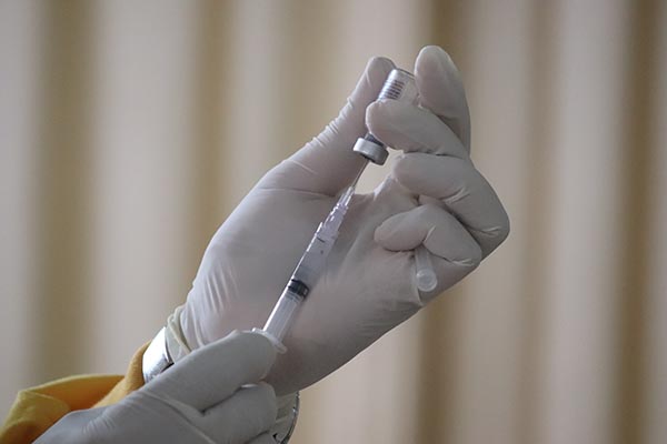 Vacunación infantil muestra signos de recuperación en América Latina en 2022
