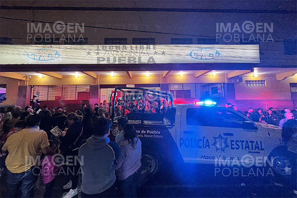 En pleno lunes de luchas, asaltan la taquilla de la Arena Puebla