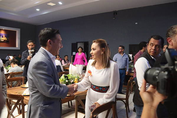 Paola Angon y Canirac Puebla dan inicio a la temporada de Chiles en Nogada