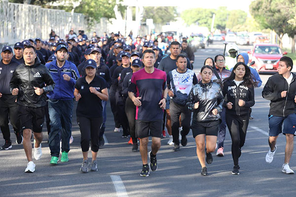 Ayuntamiento de Puebla celebró carrera con 116 cadetes de policía